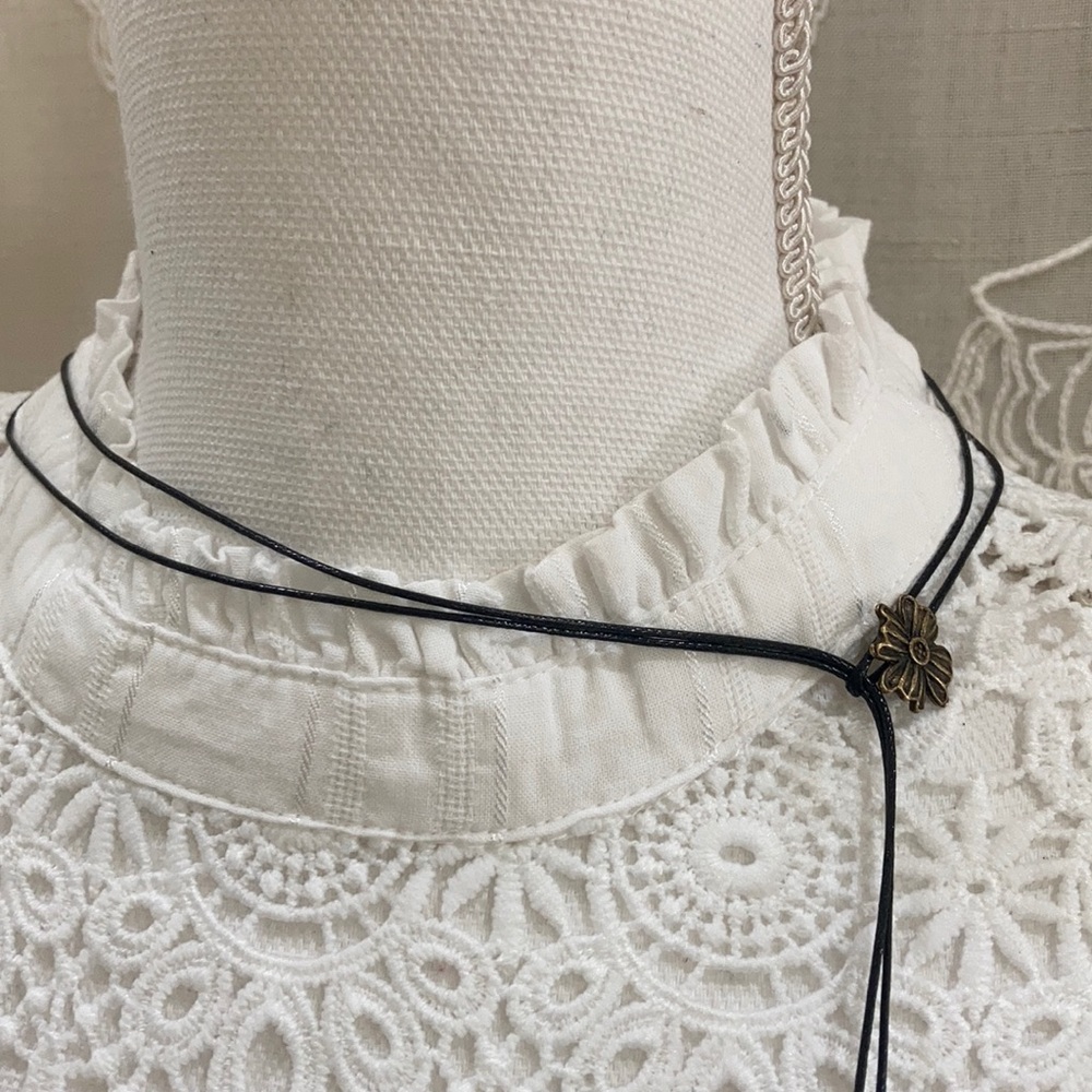 London París Travel inspired necklace - Picture 13 of 15